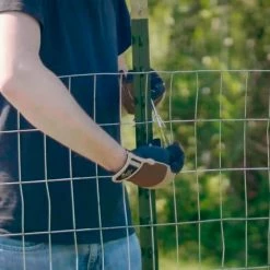 Everbilt 1-3/4 in. x 3-1/2 in. x 6-1/2 ft. Green Steel Fence T-Post -Everbilt Sales Store green everbilt garden fencing 901178eb 31 1000