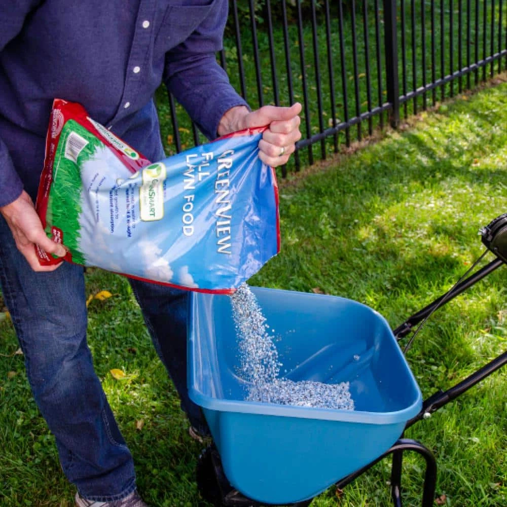 GreenView 16 lbs. Fall Lawn Food, Covers 5,000 sq. ft. (22-0-10) 7 GreenView 16 lbs. Fall Lawn Food, Covers 5,000 sq. ft. (22-0-10) - Image 7