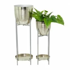 CosmoLiving by Cosmopolitan Silver Metal Modern Planter (Set of 2)